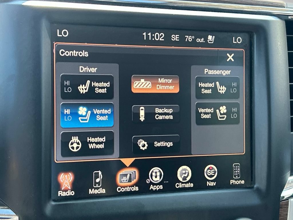 Used 2017 RAM 1500 Laramie AWD/4WD image 29