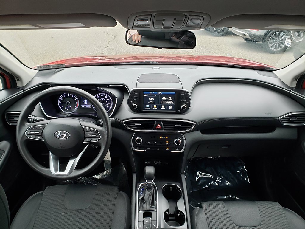 Used 2020 Hyundai Santa Fe SE image 13