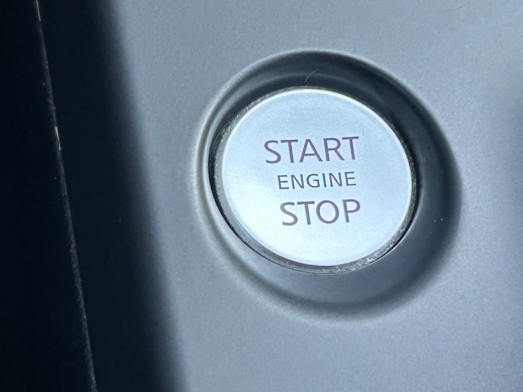 Used 2023 INFINITI QX50 Sport image 55