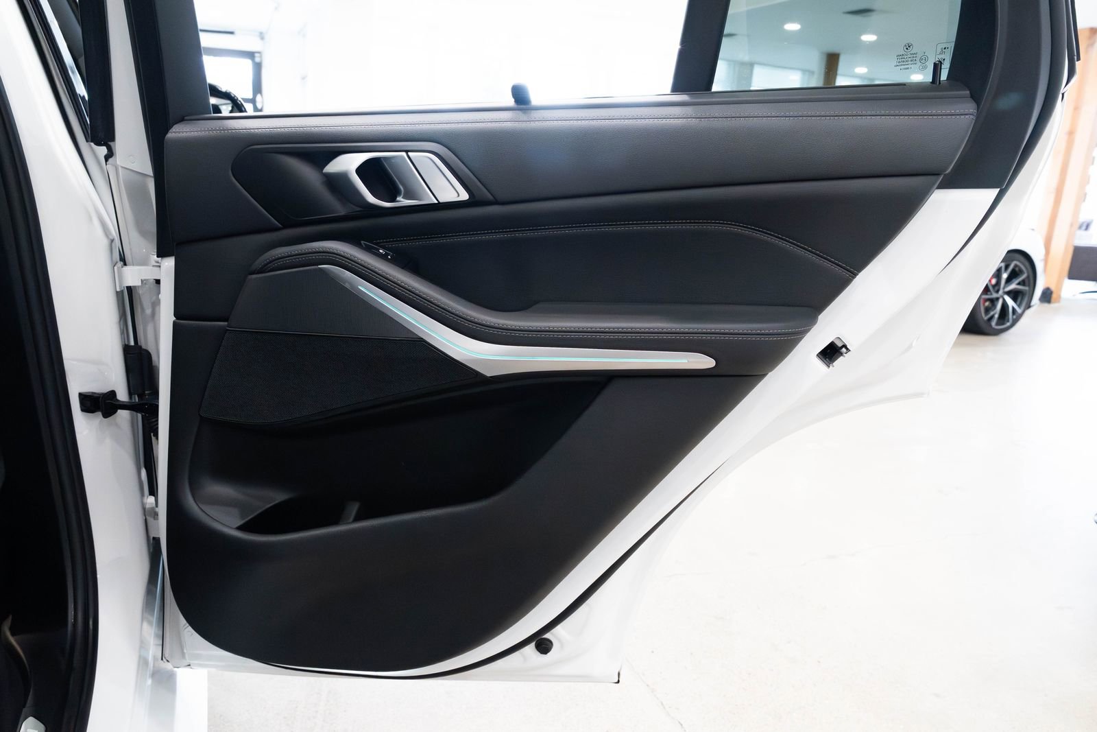 Used 2021 BMW X5 xDrive45e w/ M Sport Package image 22