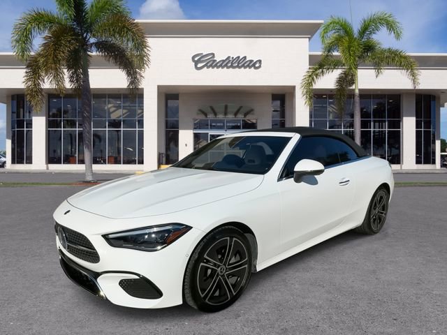 Used 2025 Mercedes-Benz CLE 300 4MATIC Cabriolet image 6