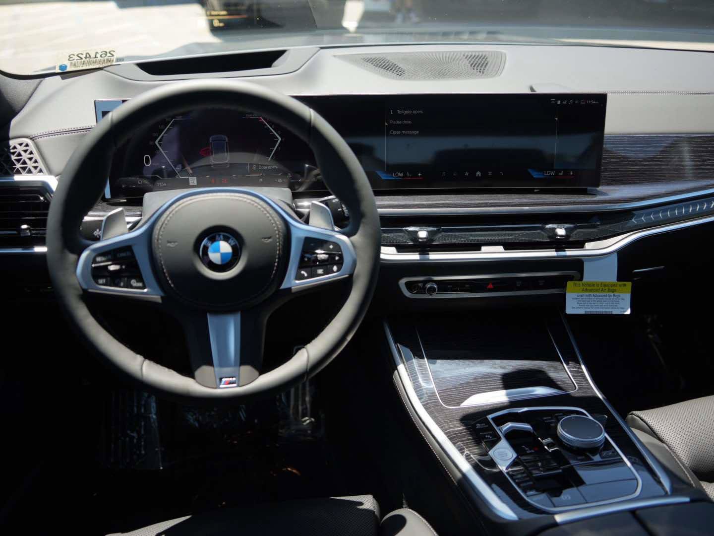 New 2026 BMW X5 xDrive40i w/ M Sport Package AWD/4WD image 6