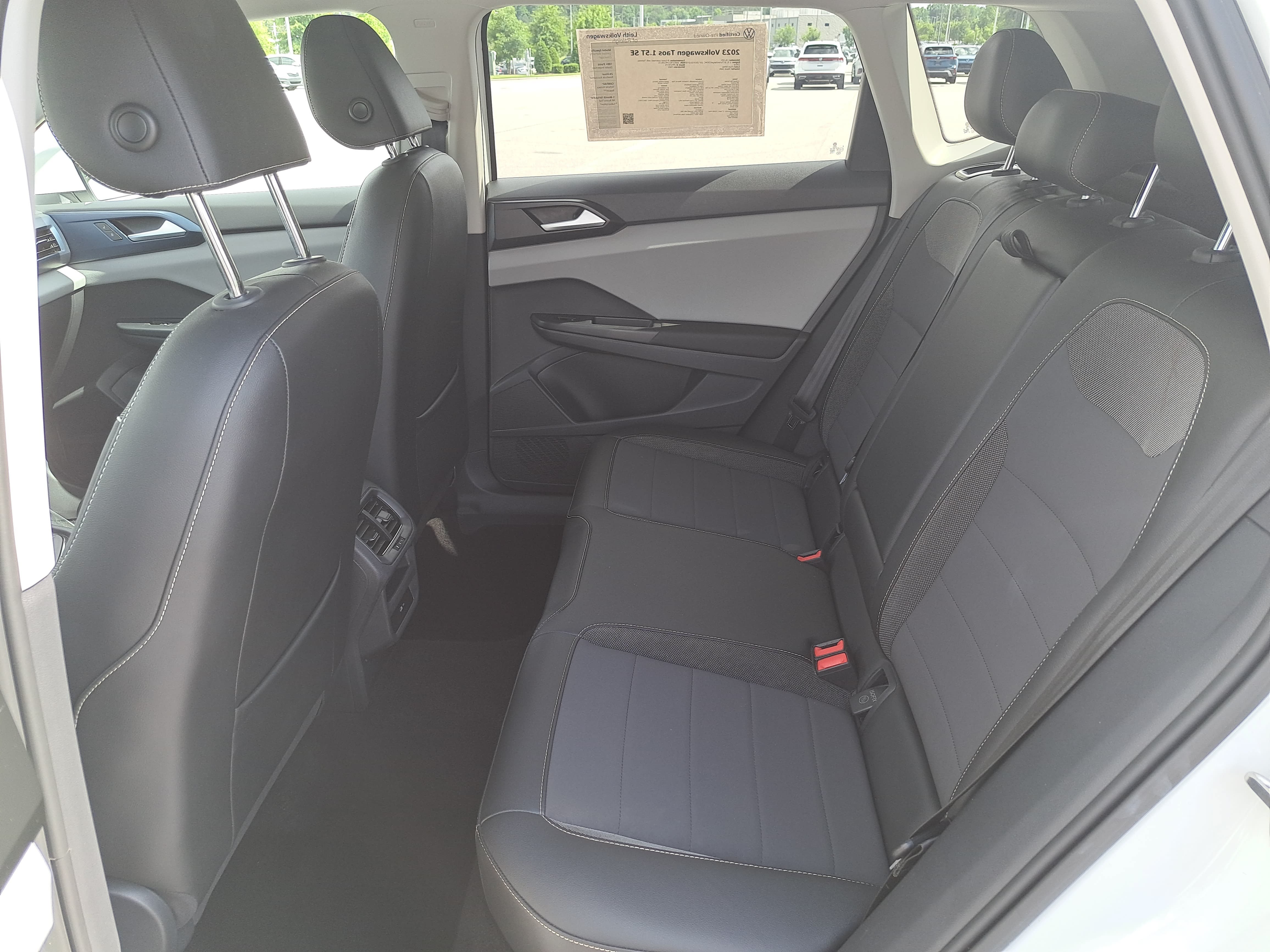 Certified 2023 Volkswagen Taos SE w/ Panoramic Sunroof Package FWD image 13