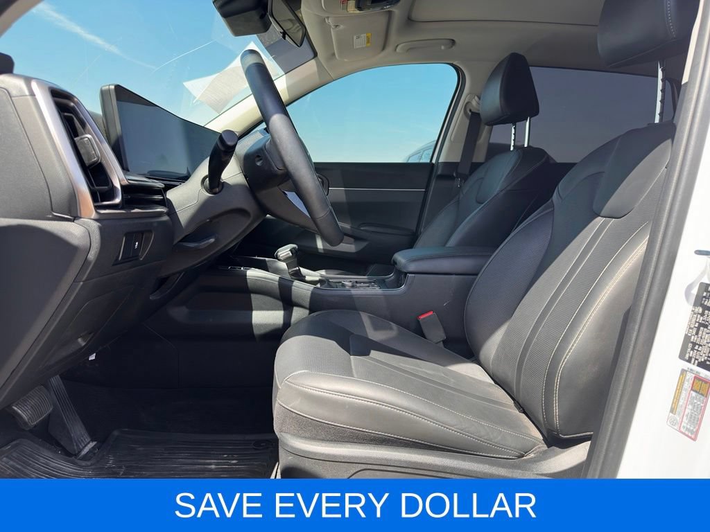 Used 2025 Kia Sorento S w/ Panoramic Sunroof Package FWD image 8
