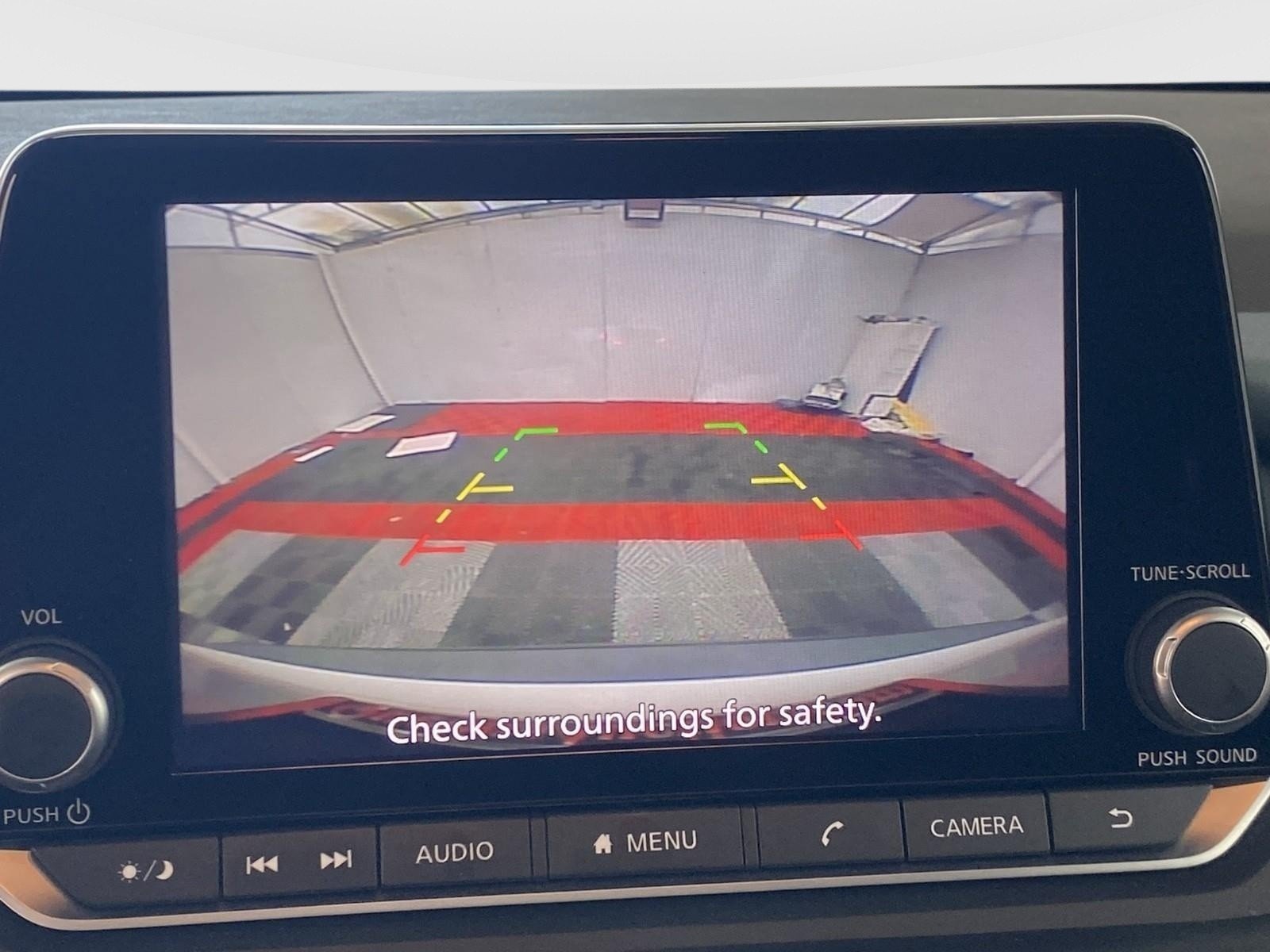 Used 2023 Nissan Rogue SV AWD/4WD image 23