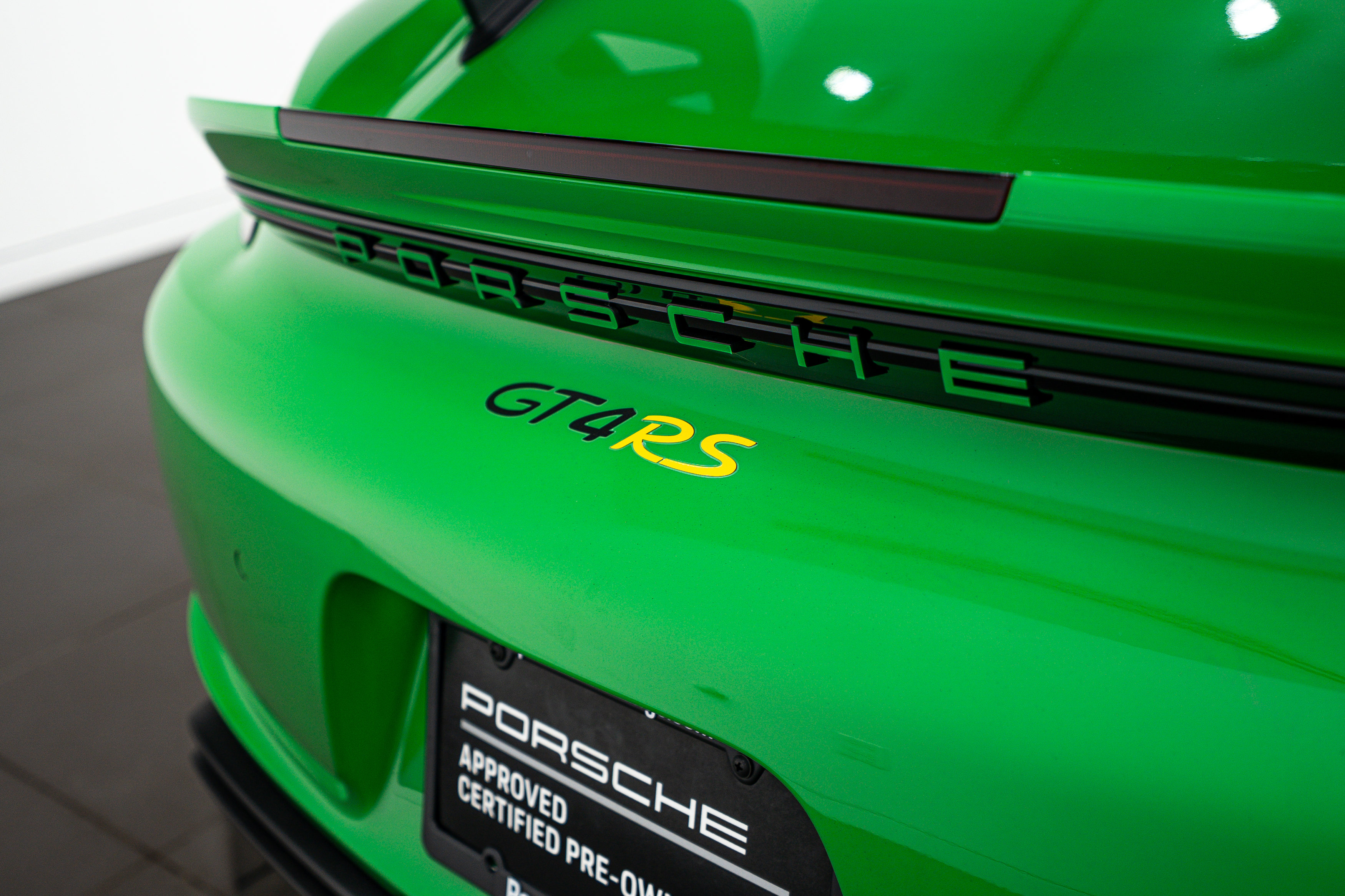 Certified 2023 Porsche 718 Cayman GT4 RS RWD image 34