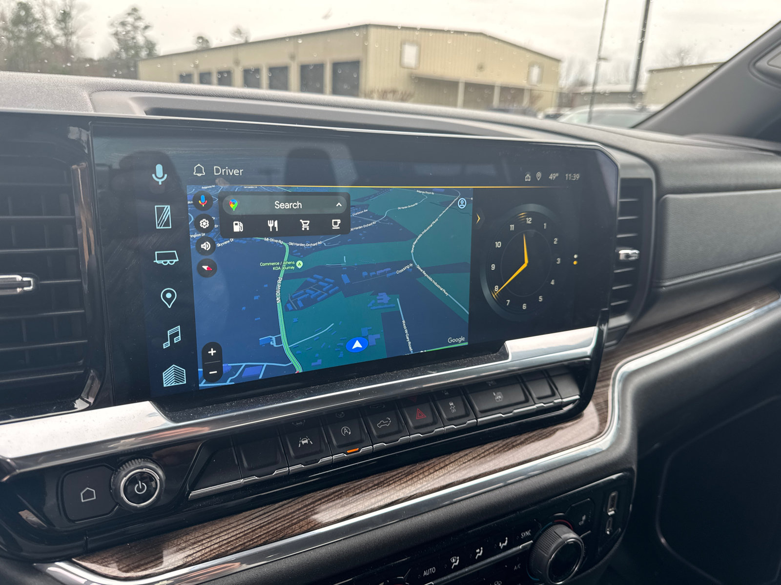 Used 2025 Chevrolet Silverado 1500 LT image 20