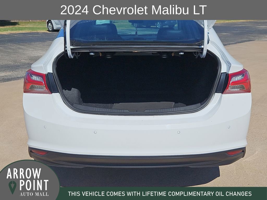 Used 2024 Chevrolet Malibu LT image 17