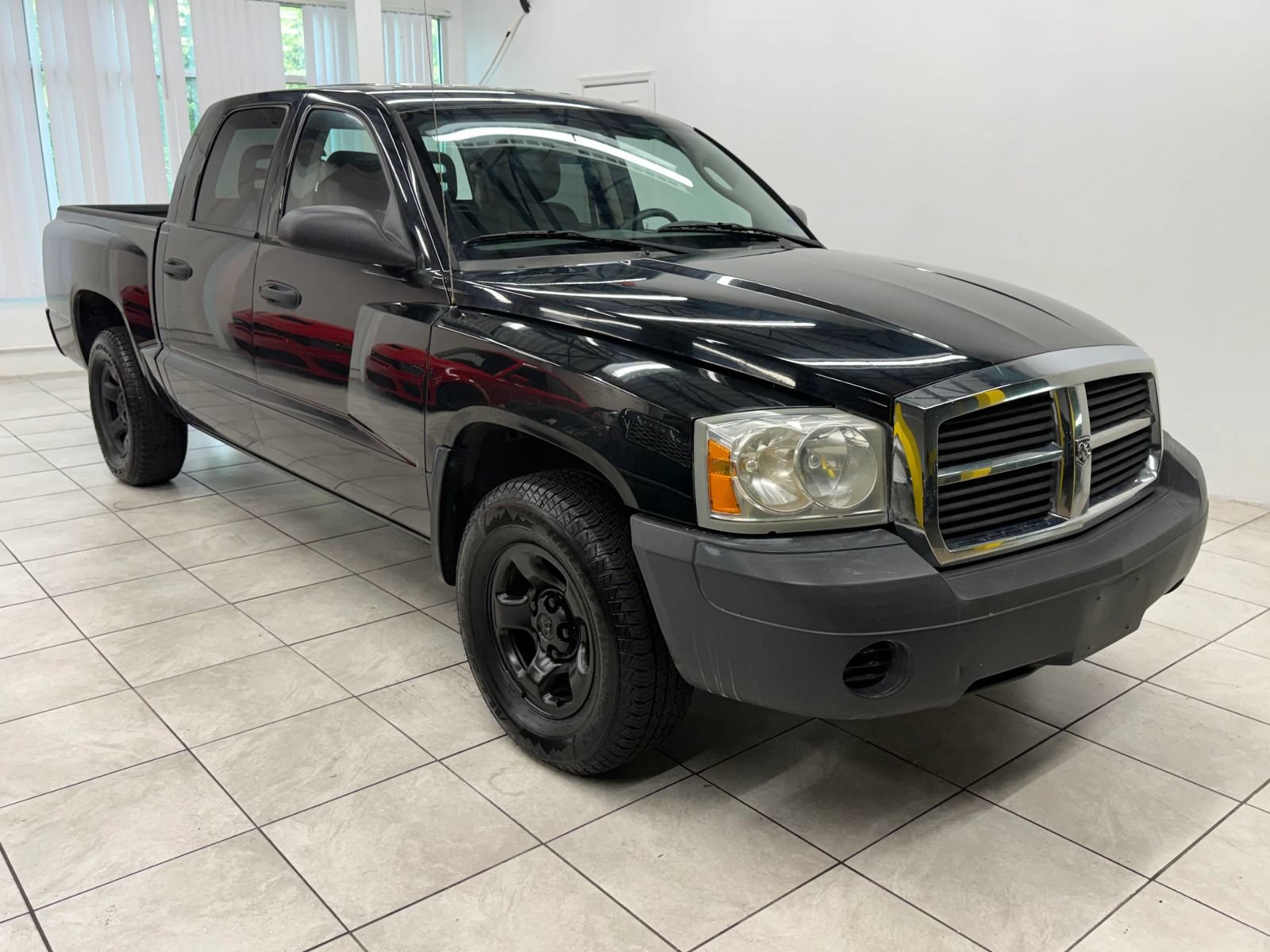 Used 2005 Dodge Dakota ST