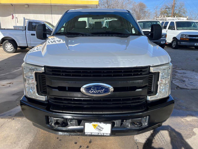 Used 2017 Ford F250 XL RWD image 2