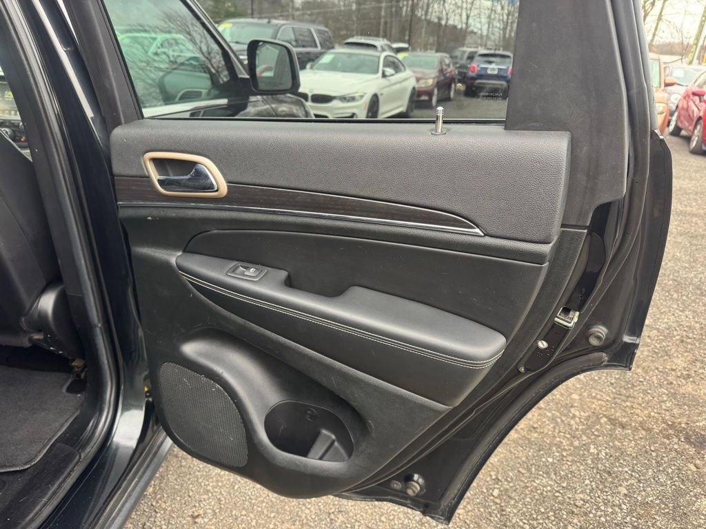 Used 2014 Jeep Grand Cherokee Limited image 25