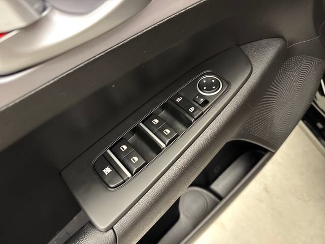 Used 2023 Kia Forte LXS FWD image 13