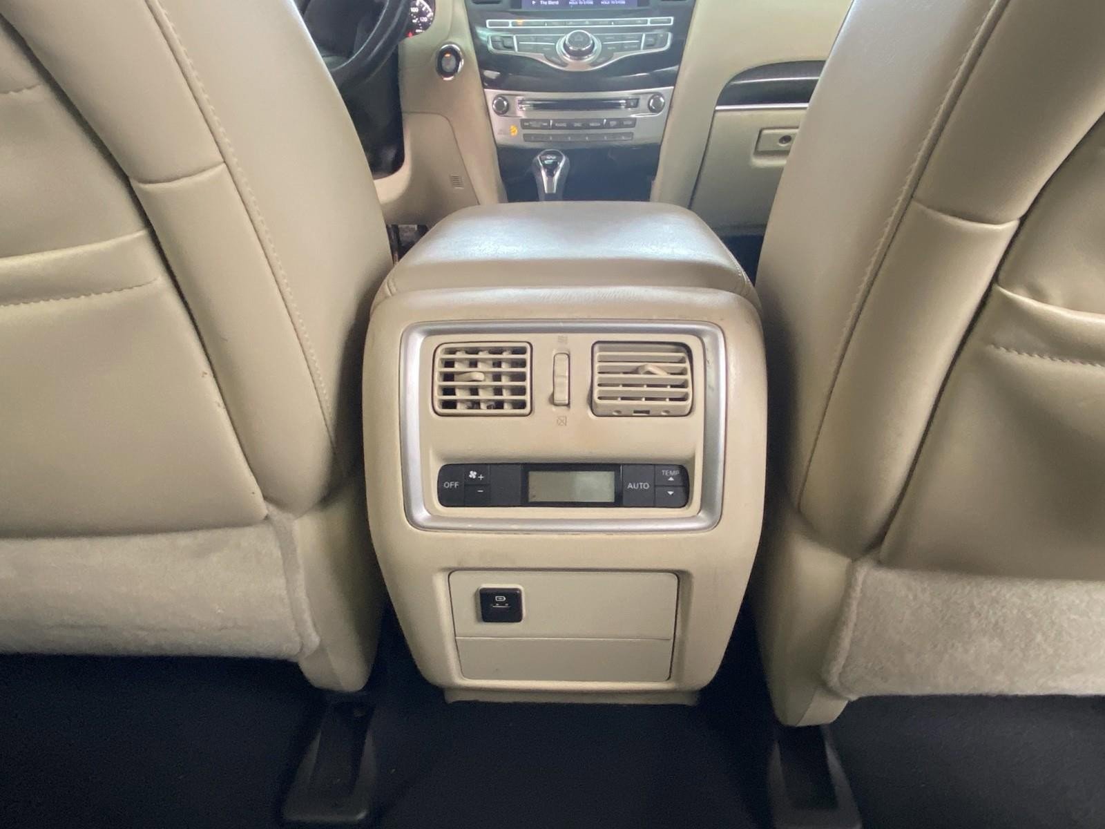 Used 2017 INFINITI QX60 AWD w/ Premium Plus Package image 16