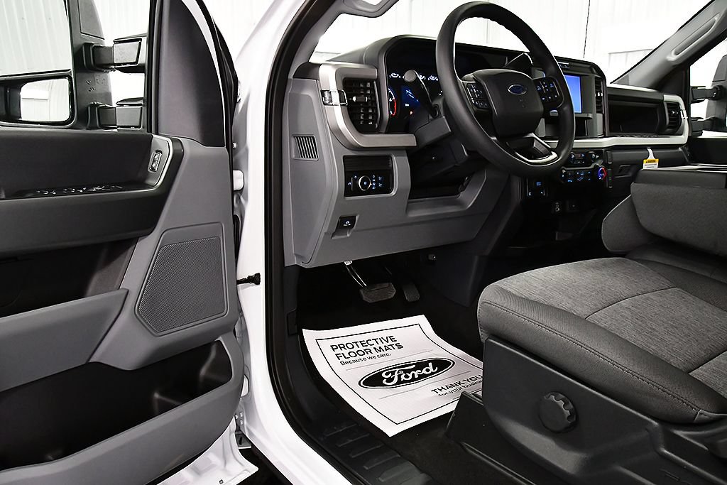 New 2026 Ford F350 XL w/ STX Appearance Package AWD/4WD image 17