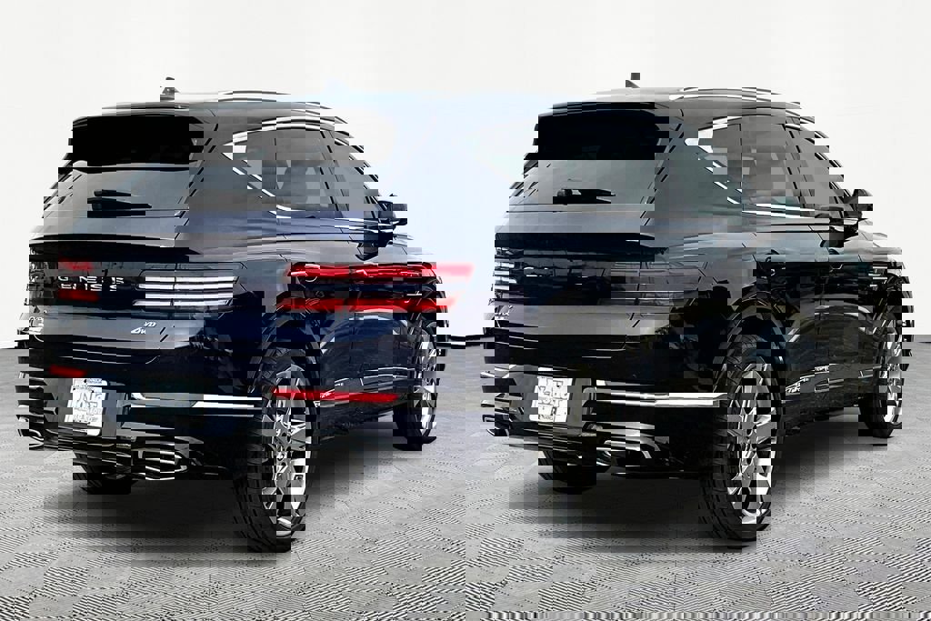 Used 2023 Genesis GV80 2.5T w/ Prestige Package image 2