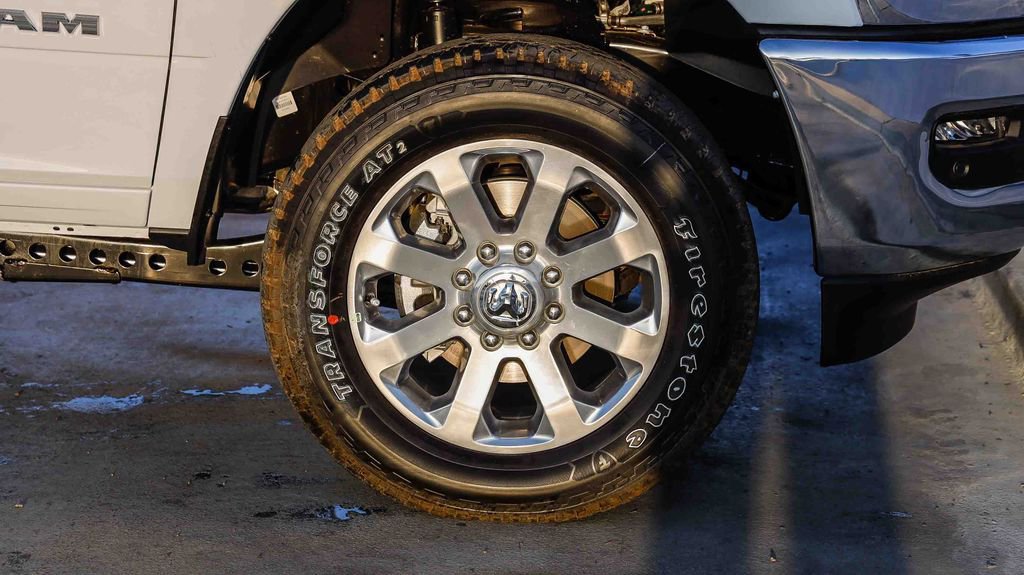 New 2026 RAM 2500 Big Horn AWD/4WD image 11