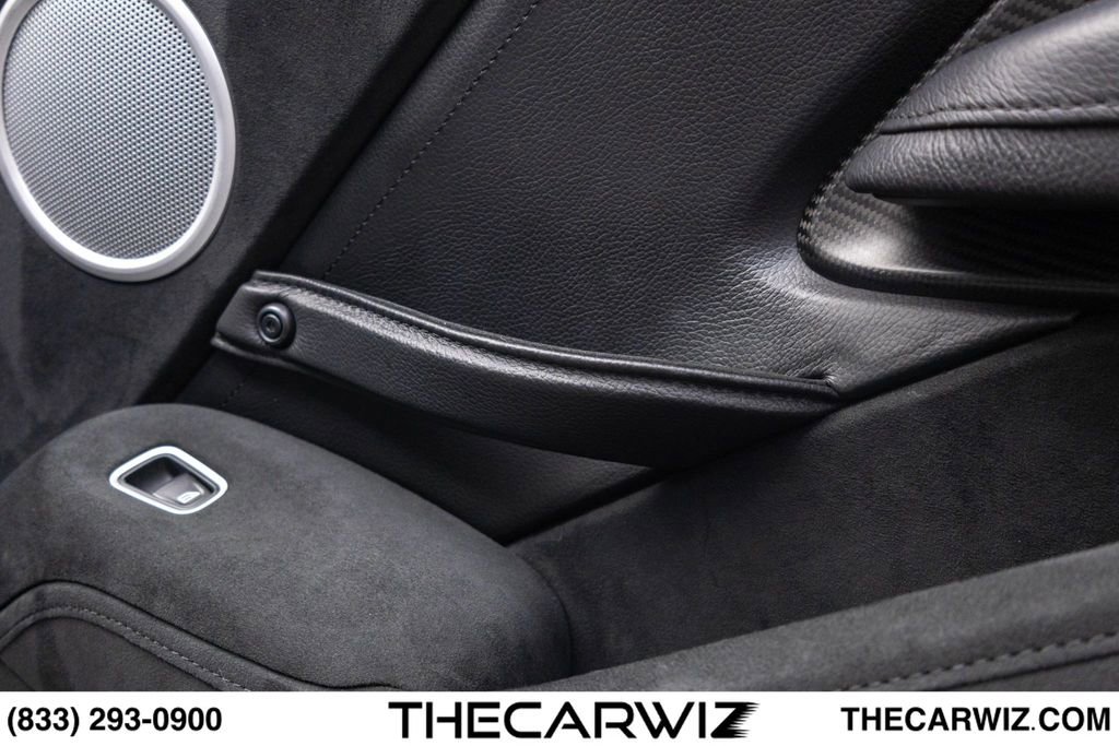 Used 2019 Aston Martin V8 Vantage Coupe RWD image 78