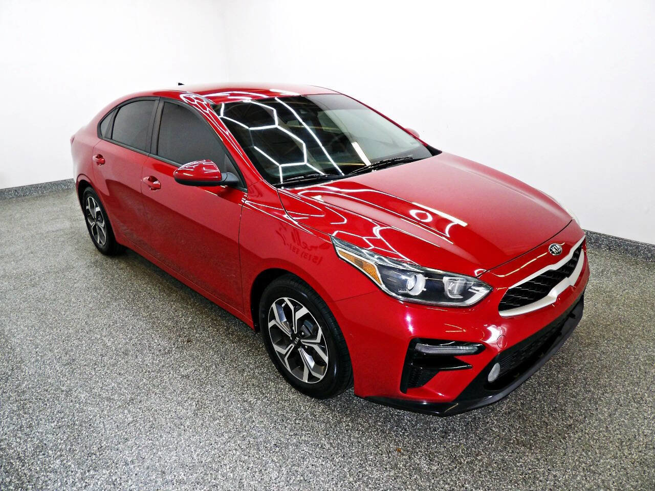Used 2020 Kia Forte LXS FWD image 3