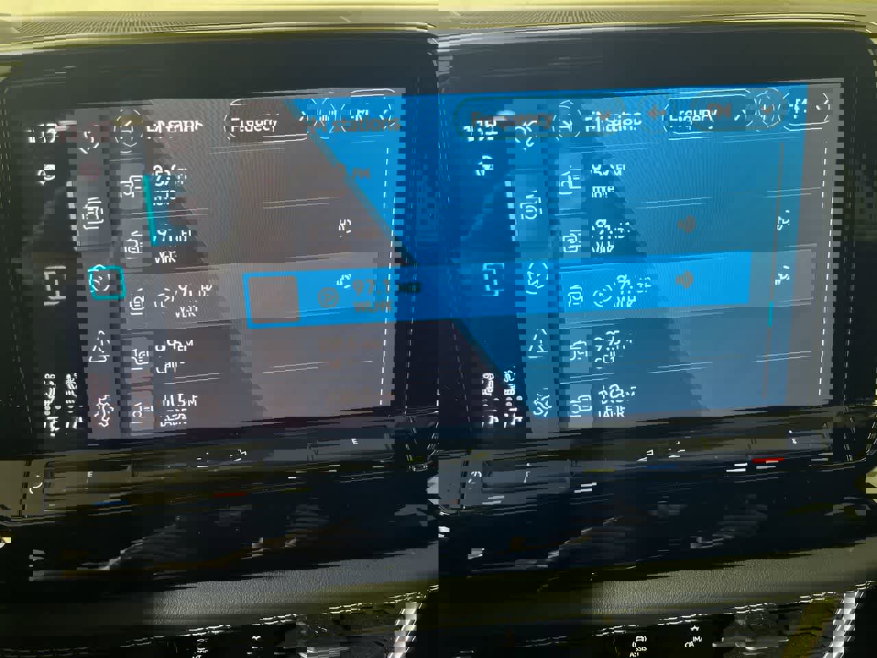 Used 2024 Volkswagen Atlas Cross Sport SE image 18