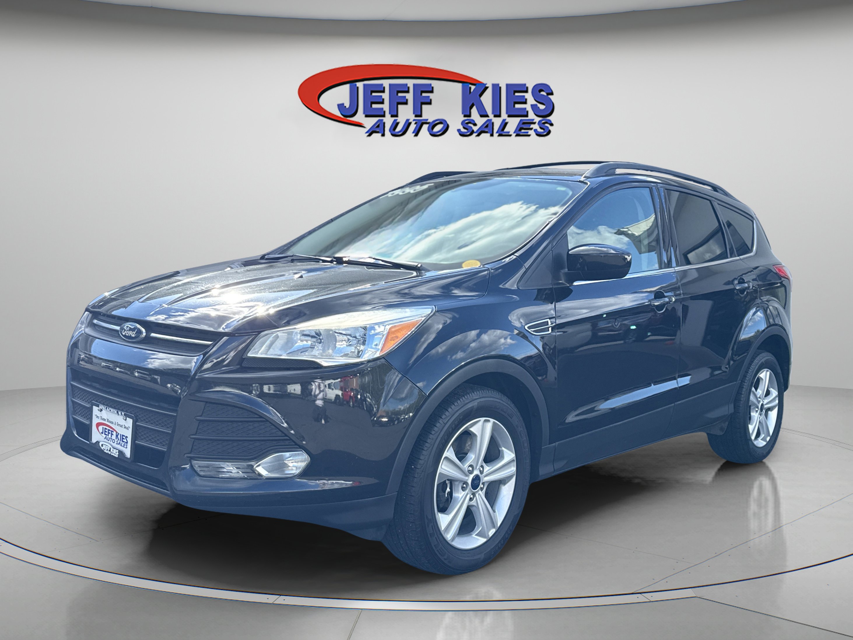 Used 2015 Ford Escape SE w/ Equipment Group 201A