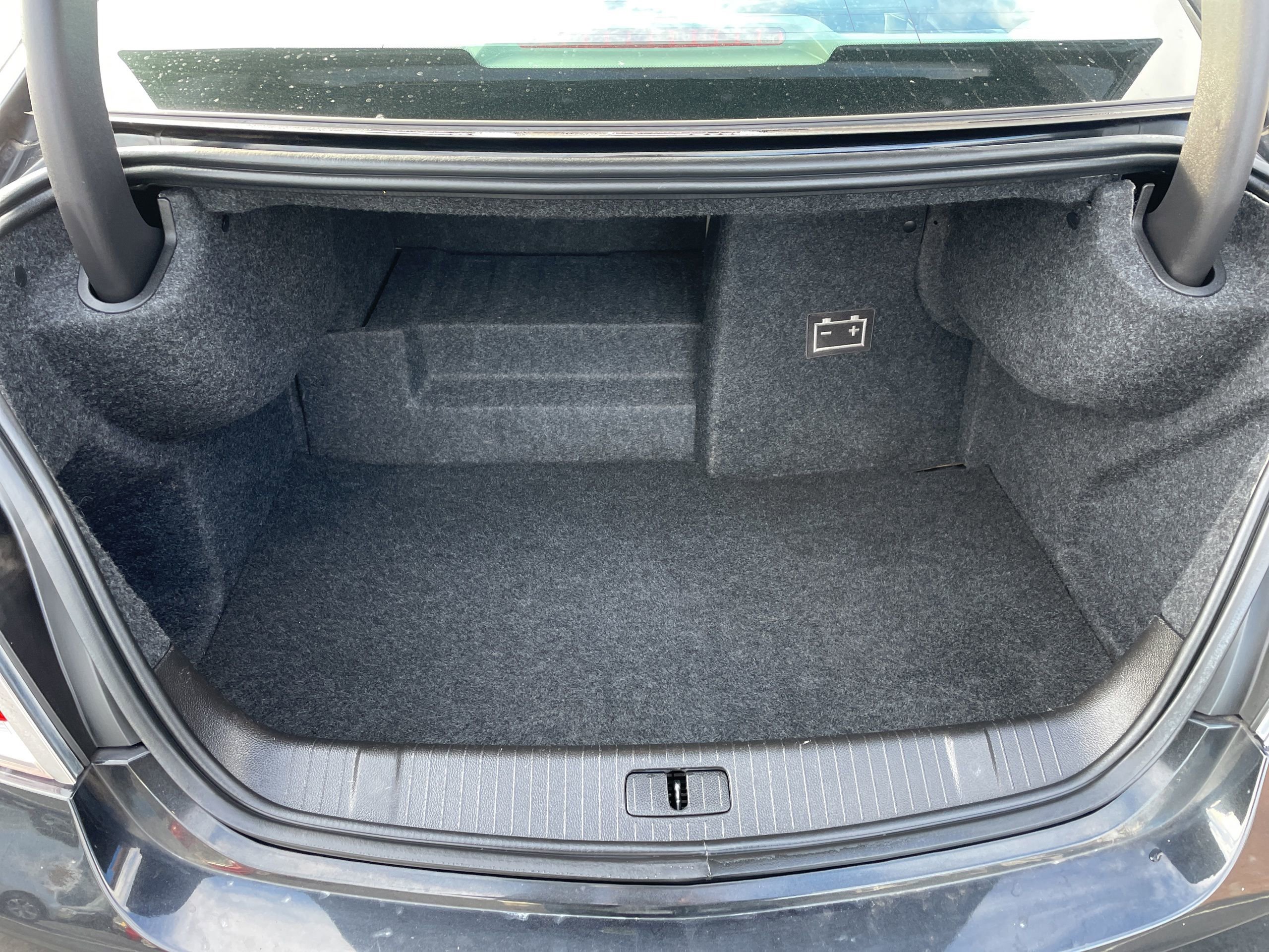 Used 2012 Buick LaCrosse Premium image 16