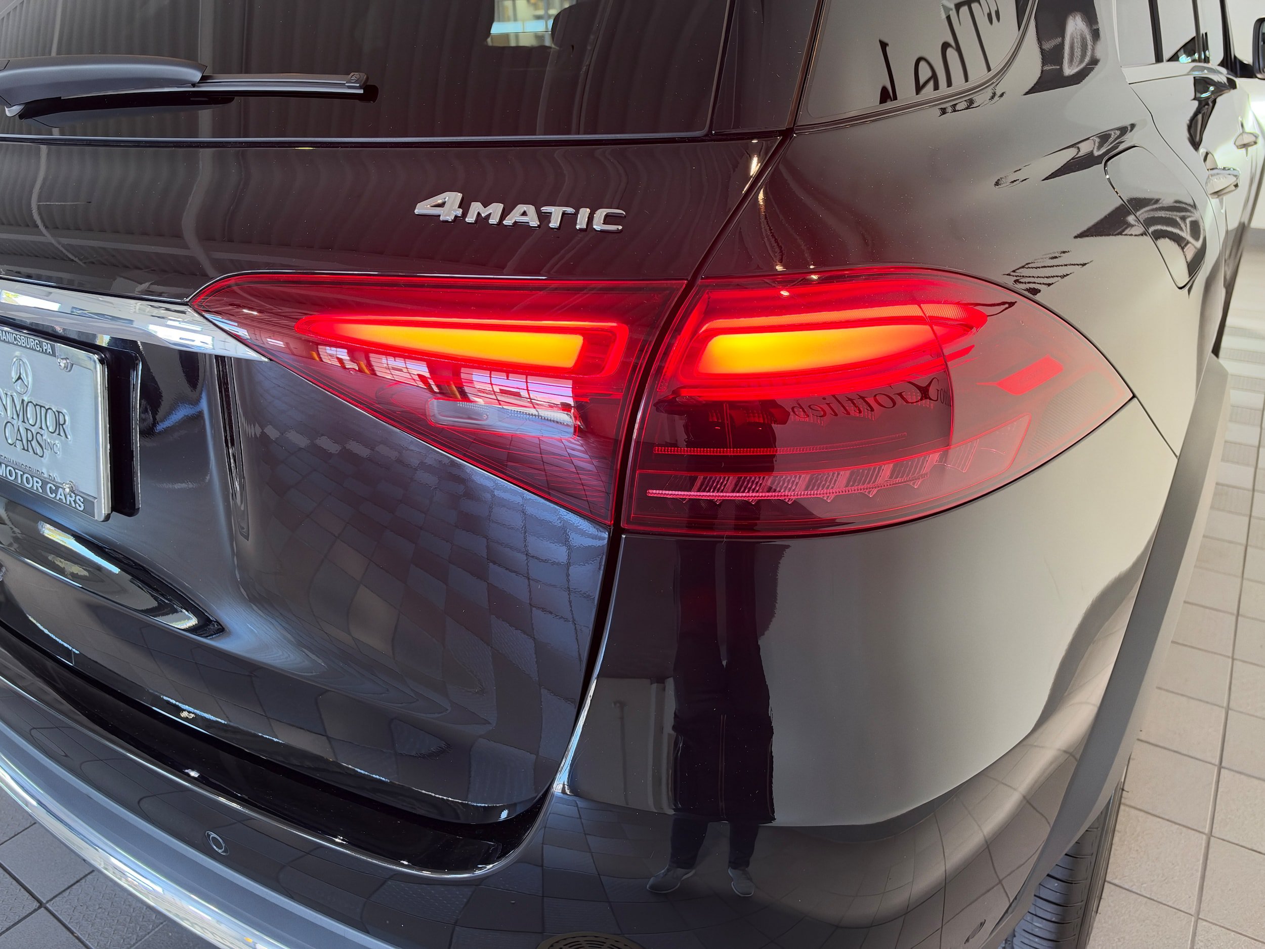 Used 2024 Mercedes-Benz GLE 350 4MATIC image 38