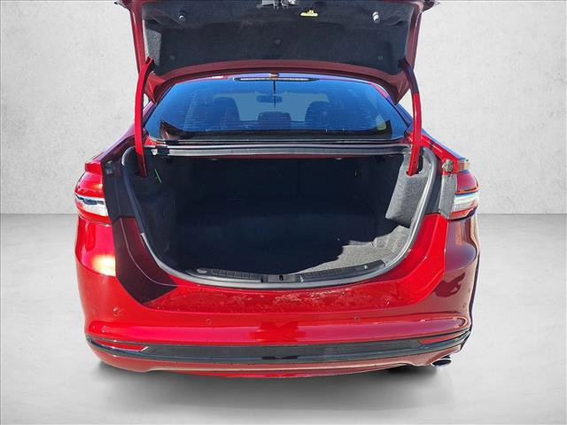 Used 2018 Ford Fusion Titanium image 17