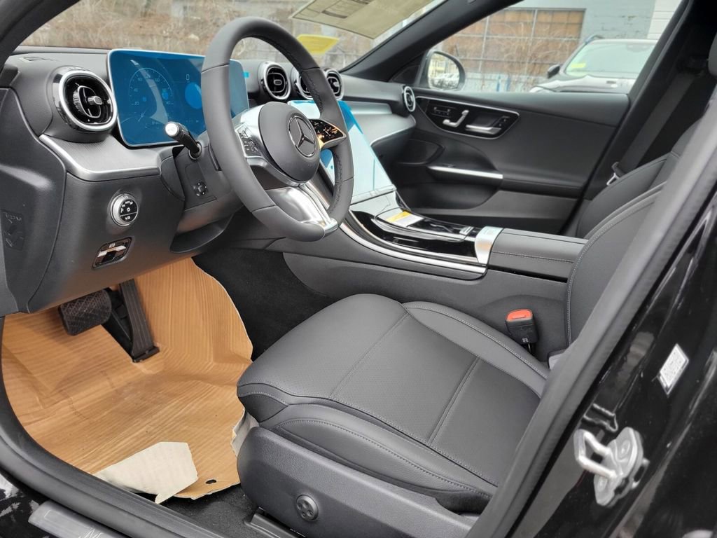 New 2026 Mercedes-Benz C 300 4MATIC Sedan image 18