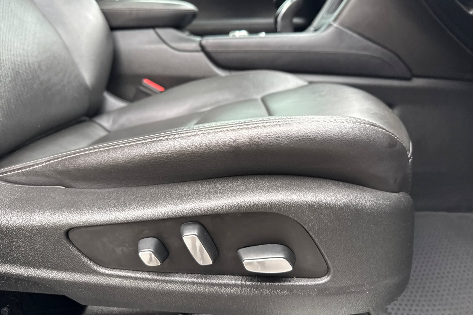 Used 2020 Cadillac XT5 Premium Luxury image 21