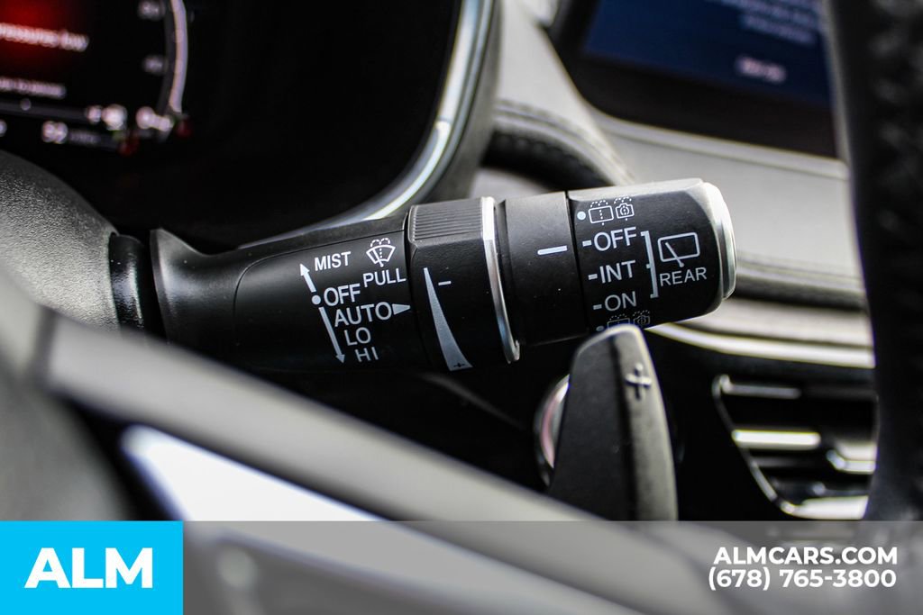 Used 2024 Acura MDX SH-AWD w/ Advance Package image 32