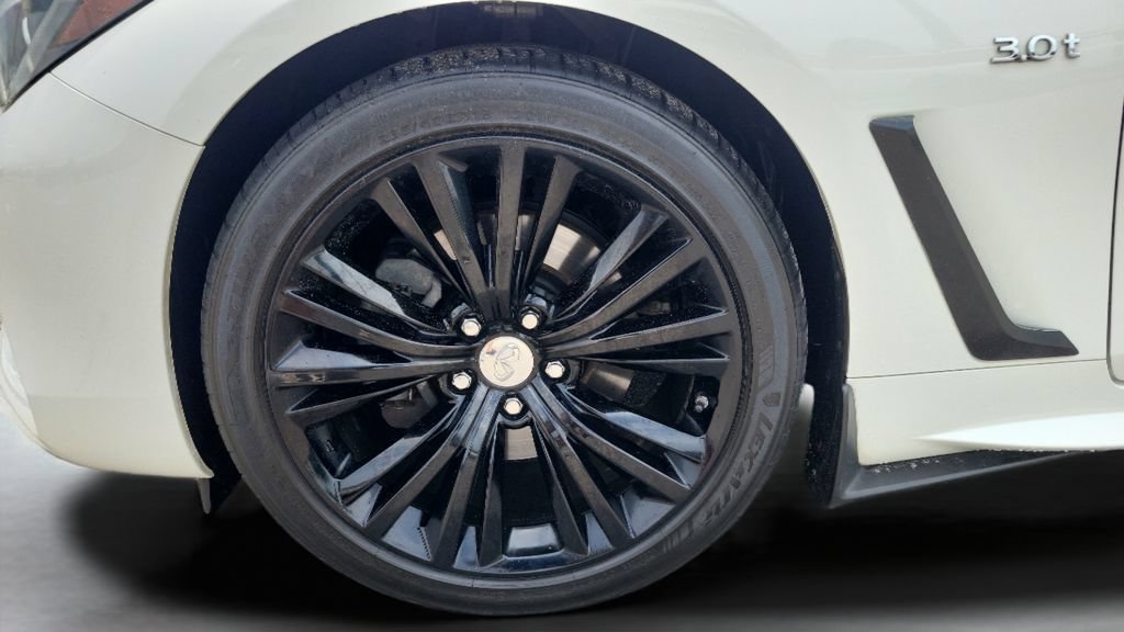 Used 2019 INFINITI Q60 3.0t Luxe AWD/4WD image 27