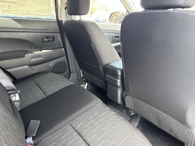 New 2027 Mitsubishi Outlander Sport ES FWD image 9