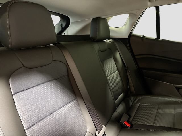 New 2026 Chevrolet Trax LT w/ Driver Confidence Package FWD image 27
