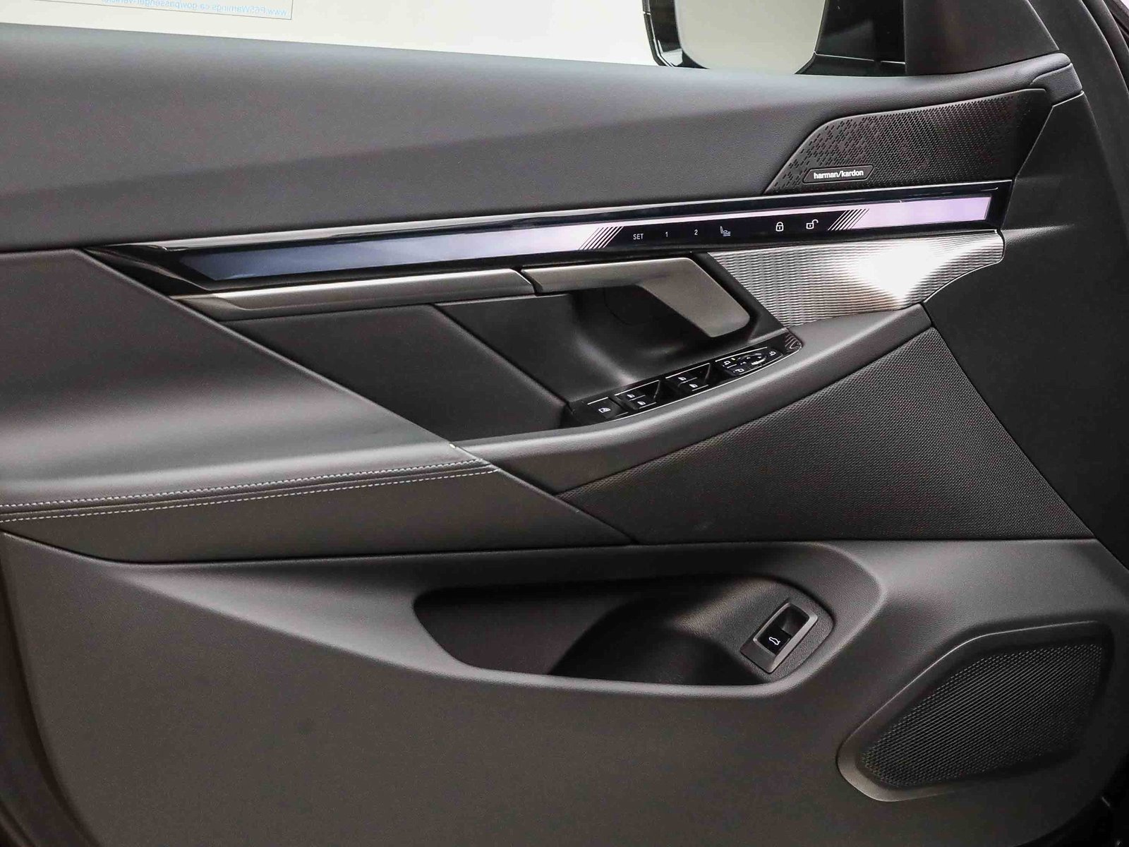 Used 2026 BMW i5 eDrive40 w/ M Sport Package image 21