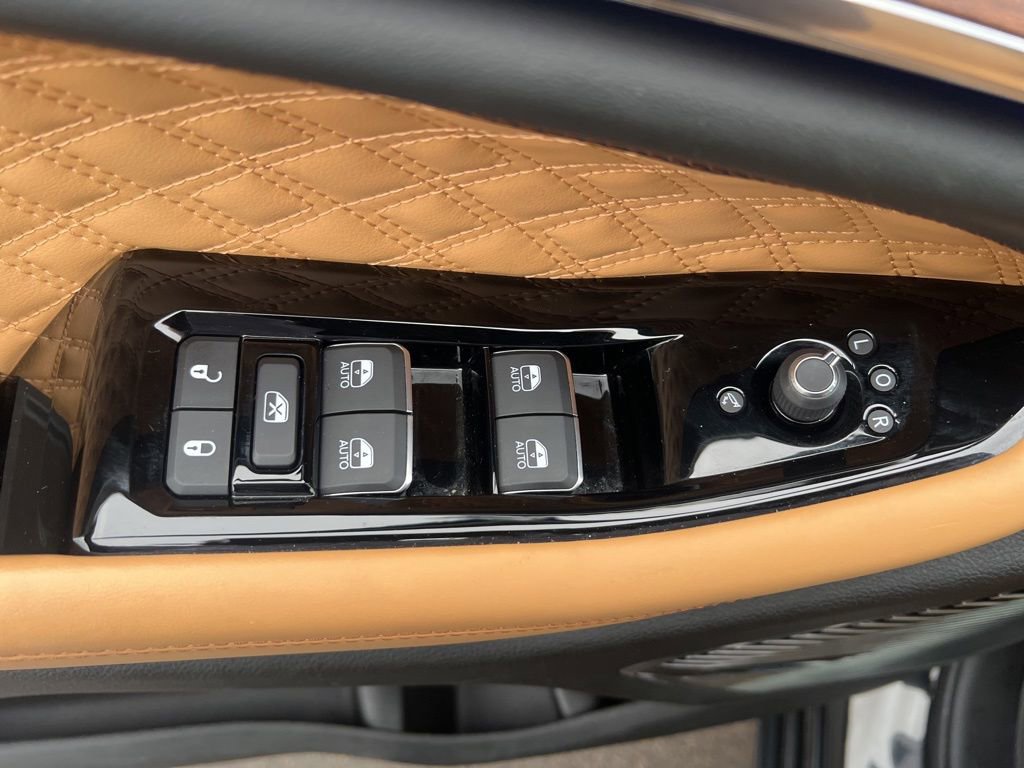 Used 2022 Jeep Grand Cherokee Summit w/ Advanced Protech Group IV image 51