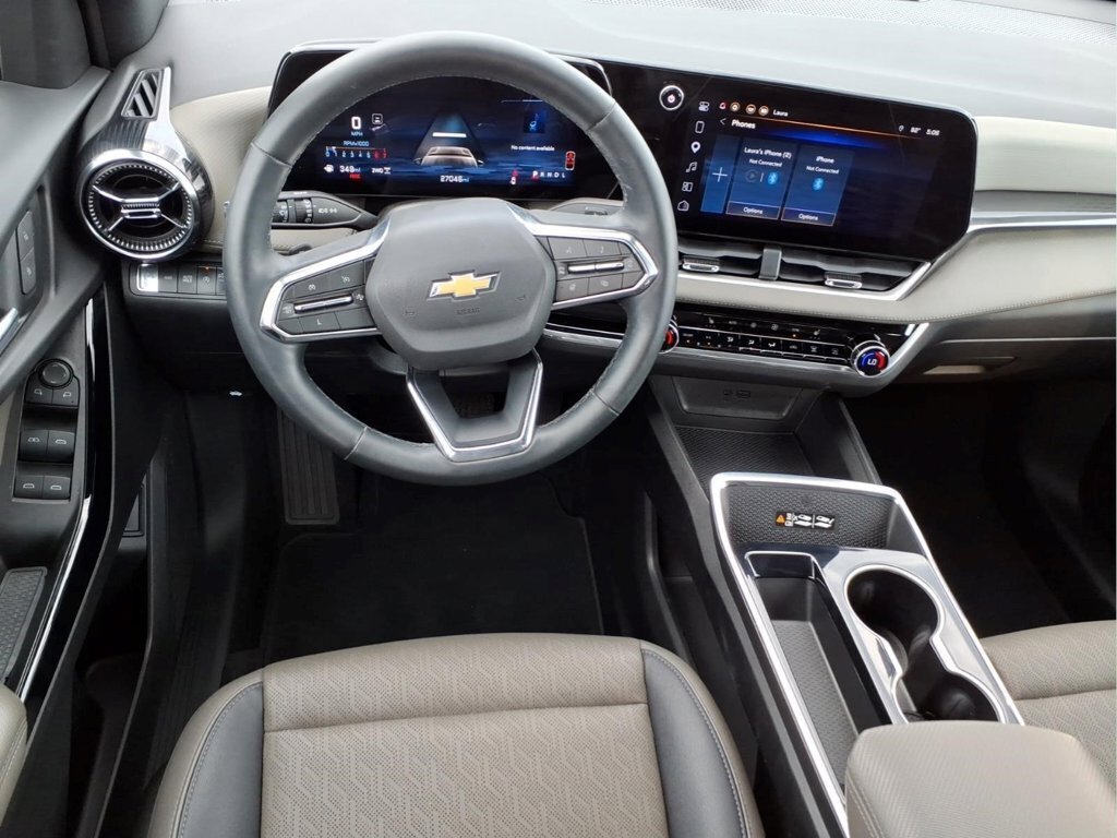 Used 2025 Chevrolet Equinox LT w/ Convenience Package II AWD/4WD image 17