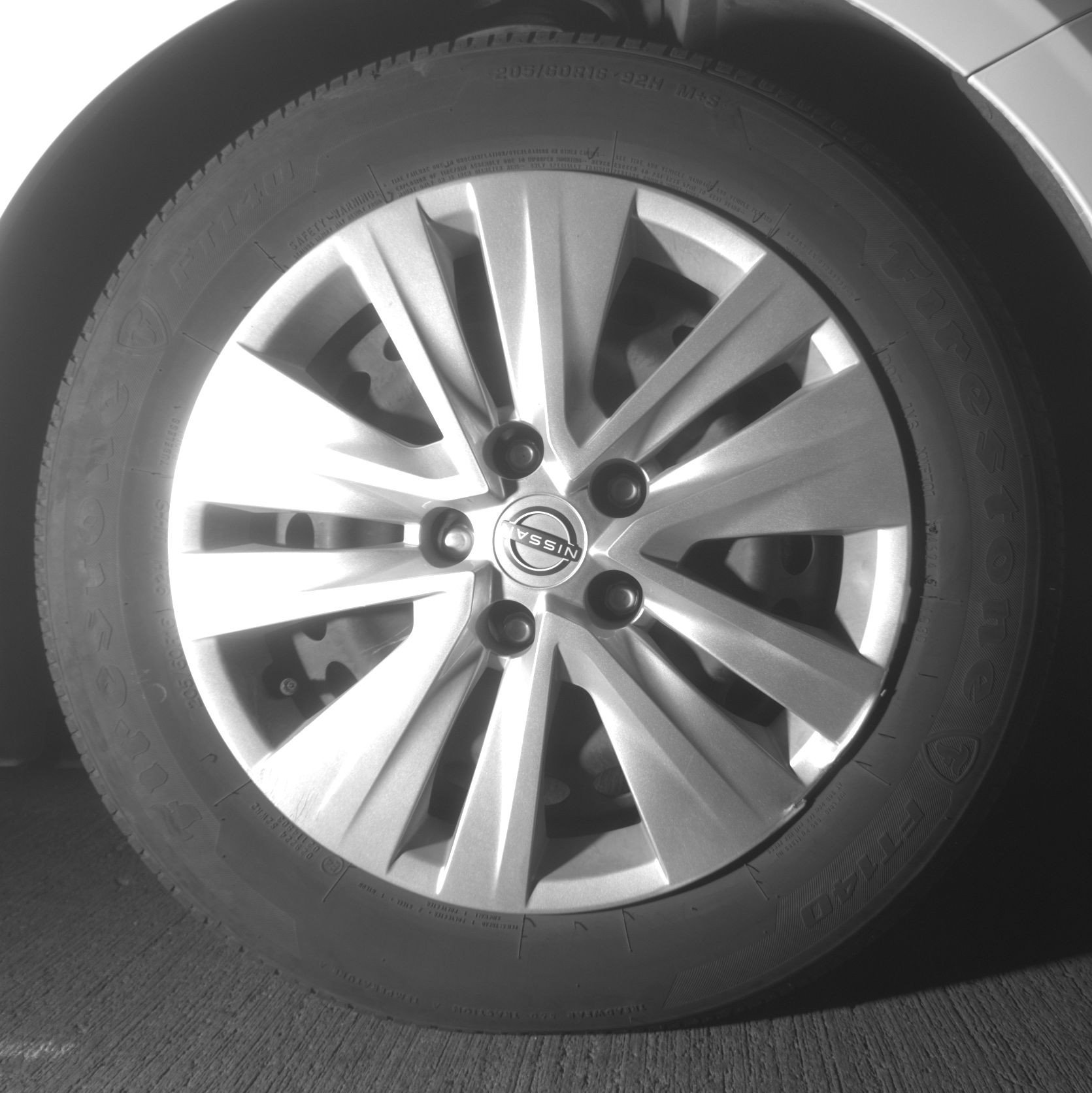 Used 2025 Nissan Sentra S image 13