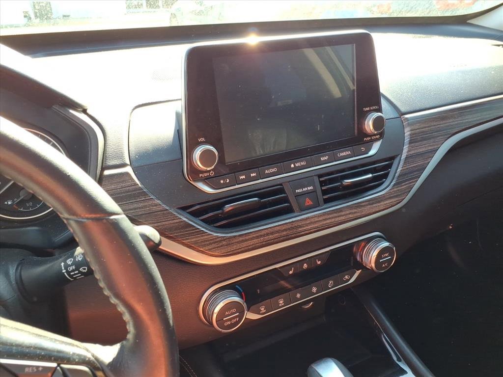 Used 2021 Nissan Altima 2.5 Platinum image 19