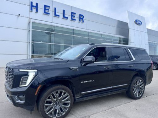 Used 2026 GMC Yukon Denali Ultimate AWD/4WD image 3