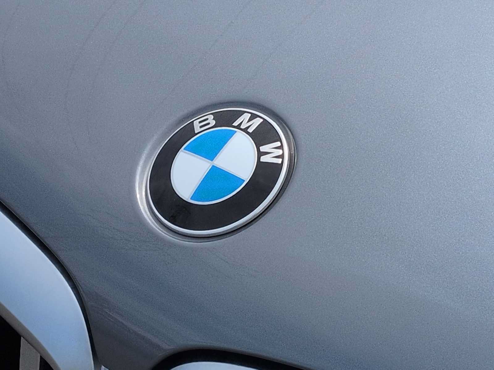 Used 2024 BMW X5 xDrive40i w/ M Sport Package AWD/4WD image 12