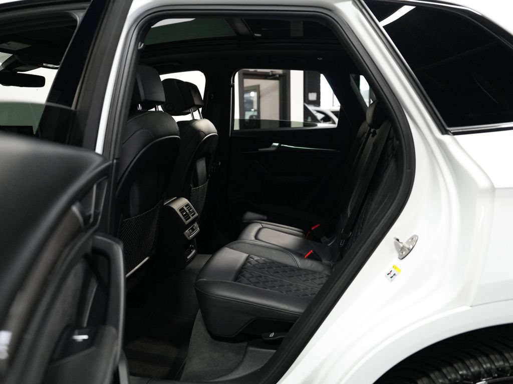 Used 2023 Audi SQ5 Premium Plus w/ Premium Plus Package AWD/4WD image 32
