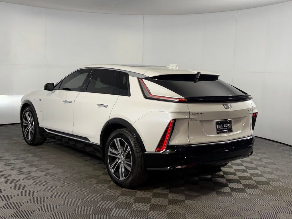 Used 2024 Cadillac Lyriq Tech w/ Driver Assist Package RWD image 9