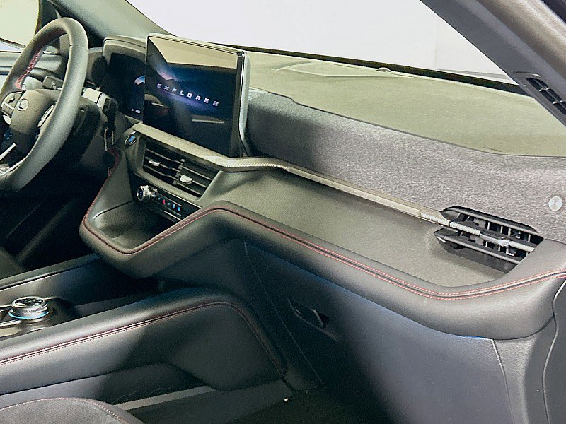 New 2026 Ford Explorer ST image 31