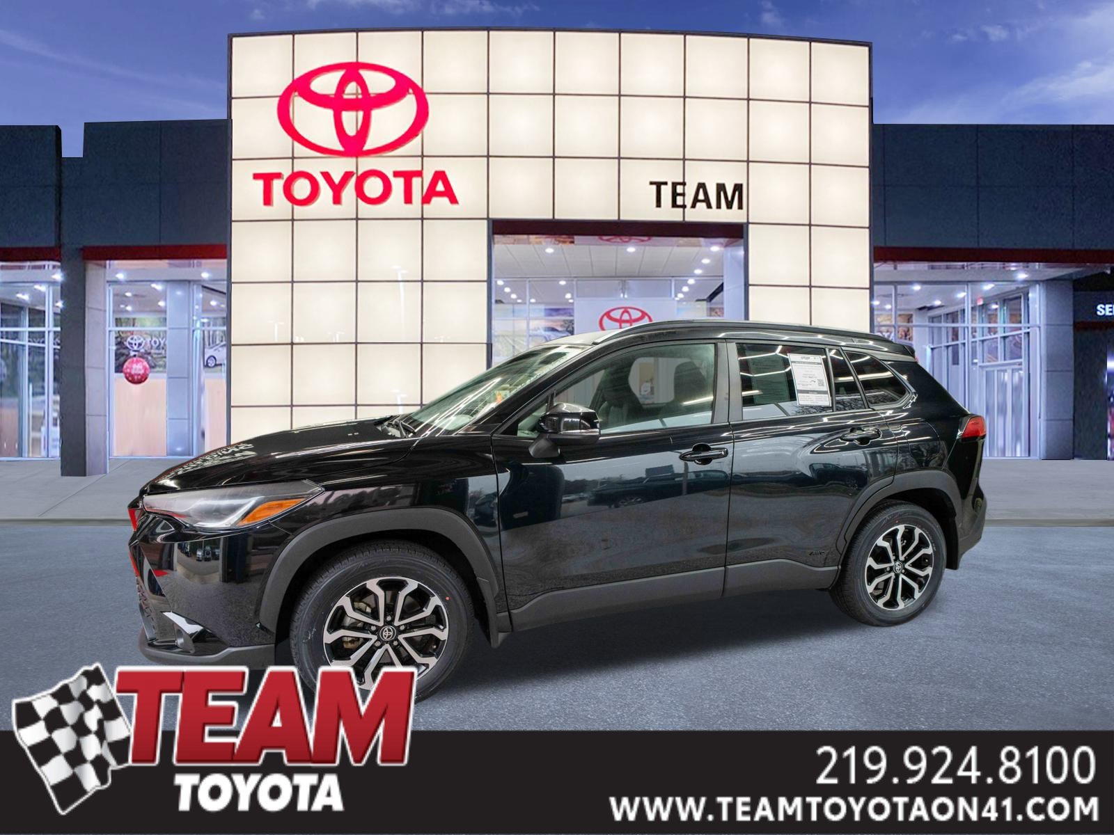 Used 2023 Toyota Corolla Cross SE image 1