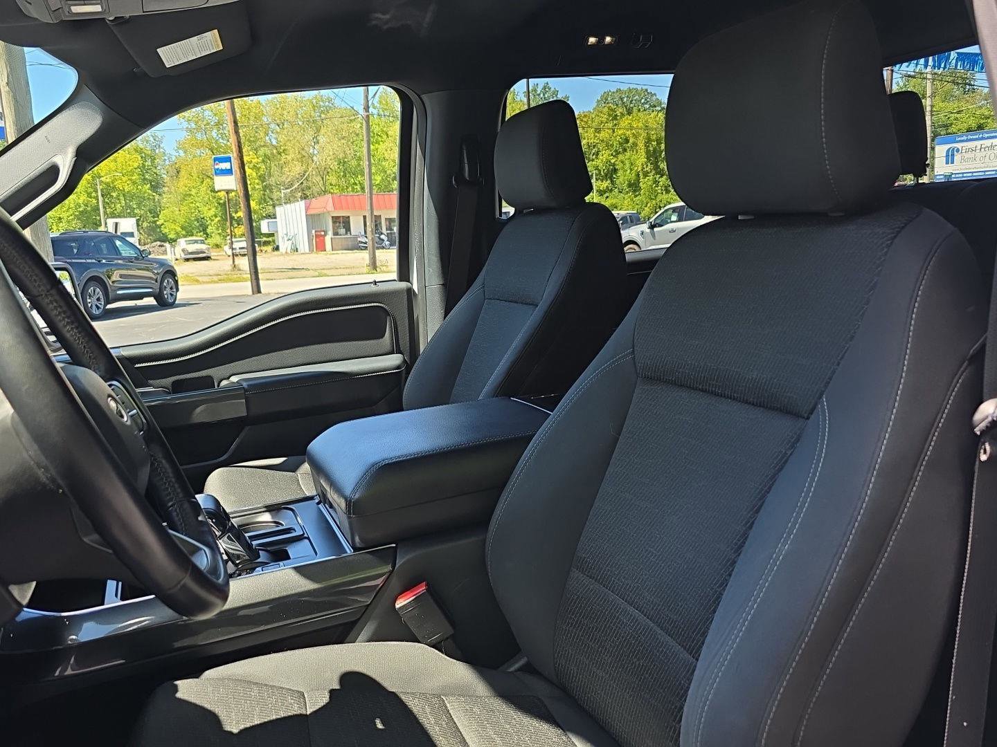 Used 2022 Ford F150 XLT w/ Equipment Group 302A High image 12