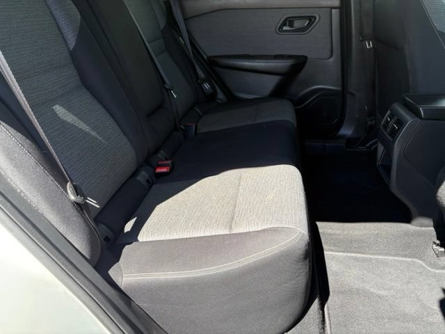 Used 2021 Nissan Rogue S AWD/4WD image 17