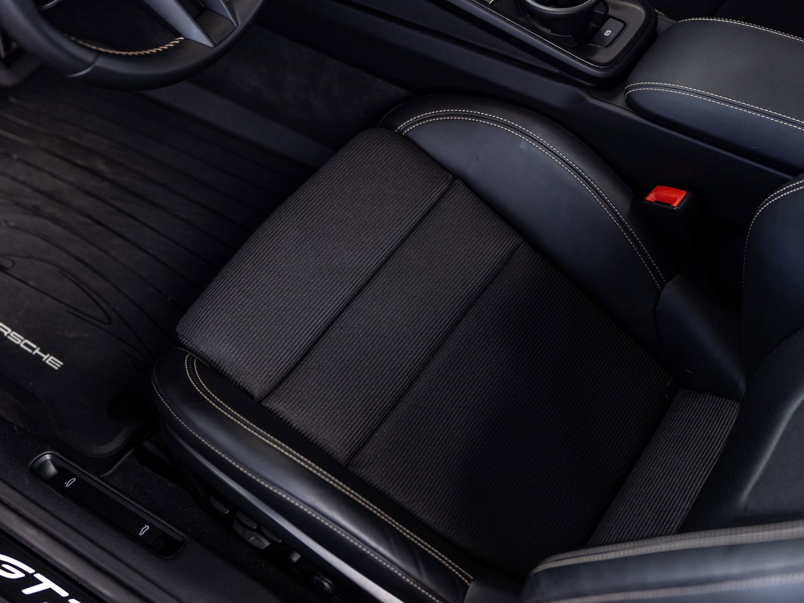 Certified 2023 Porsche 911 GT3 RWD image 28