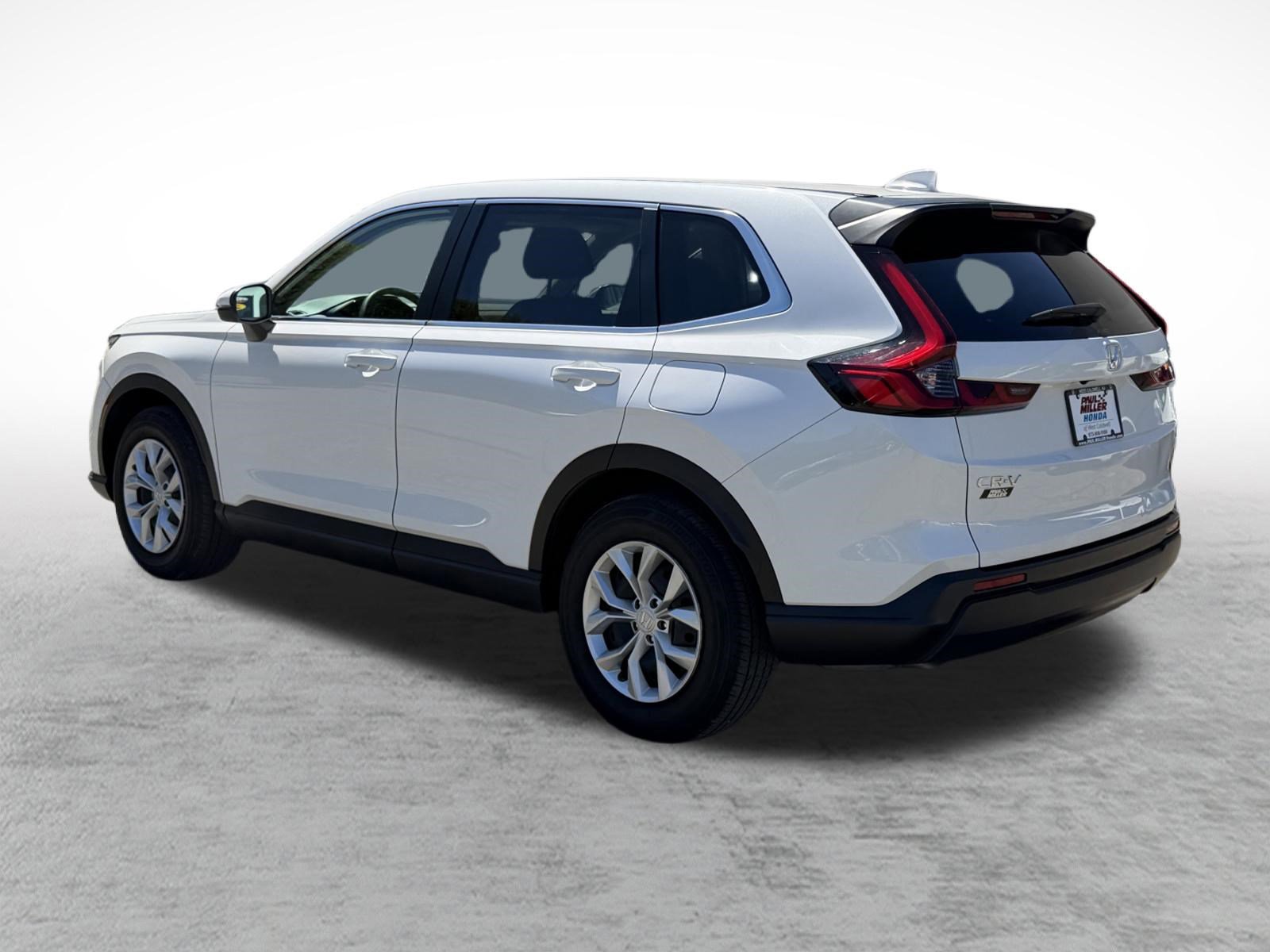 Certified 2025 Honda CR-V LX image 4