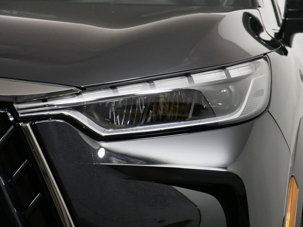 New 2026 INFINITI QX60 Sport w/ Dark Cargo Package image 8