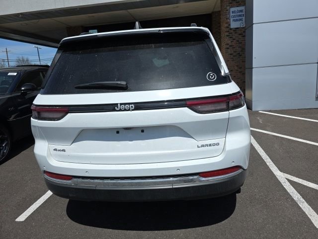Used 2025 Jeep Grand Cherokee Laredo w/ Luxury Tech Group I image 6